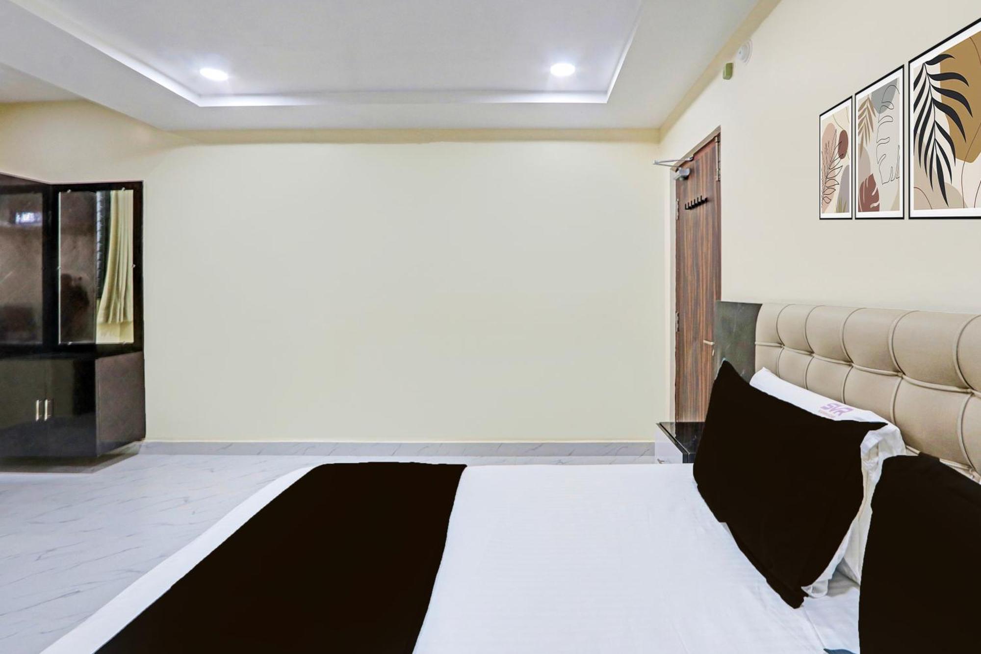 Super Hotel O Sri Vishnu Residency Kottapalli Exteriér fotografie